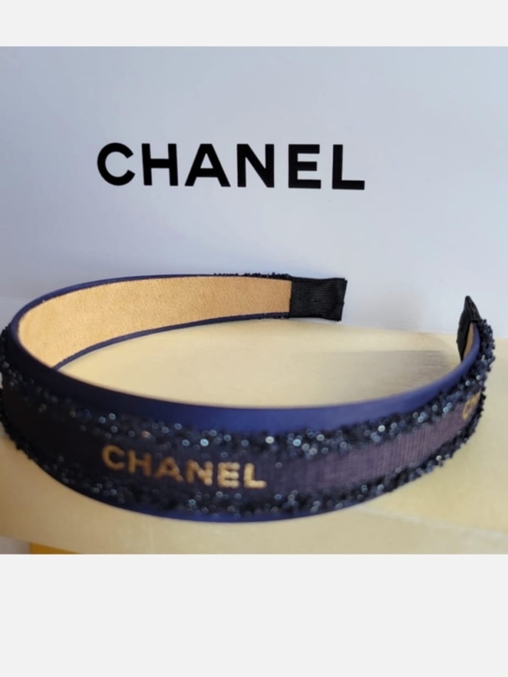 CHANEL Navy Blue Ribbon - Picture 4 of 6